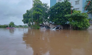 Áp thấp nhiệt đới mạnh lên thành bão gây mưa cho Hà Nội như thế nào?