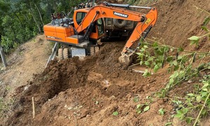 Lai Châu phân luồng giao thông tạm thời trên Tỉnh lộ 131 do sạt lở