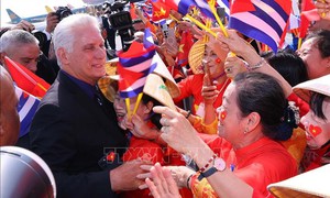 Bí thư thứ Nhất, Chủ tịch nước Cuba bắt đầu thăm cấp Nhà nước tới Việt Nam
