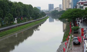 Sông Tô Lịch bắt đầu hồi sinh trong xanh