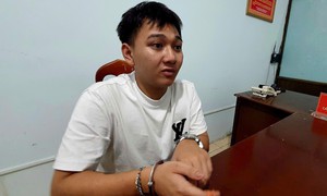 Thanh niên dùng ly thủy tinh ném chết bạn nhậu trong đám giỗ