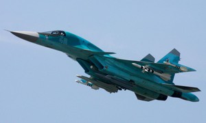 Video Su-34 Nga 'đấu tay đôi' trên không với F-16 NATO