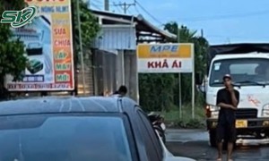 Gã đàn ông nghi cầm búa đánh người phụ nữ, rồi lao đầu vào xe tải tử vong tại chỗ