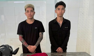 Bắt TikToker 'Thuận khùng báo đời' và 'Minh báo đời yêu em' vì dàn cảnh phản cảm