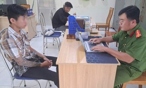 Triệu tập thiếu niên có hành vi hiếp dâm trẻ em