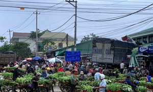 Di dời chợ chuối sau vụ xe tải lao vào chợ khiến nhiều người thương vong