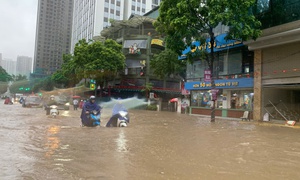 Bão số 9 hoàn lưu rất rộng gây mưa lớn đến 450m, tuyệt đối không được chủ quan