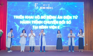 Bệnh viện E triển khai bệnh &#225;n điện tử, tăng sự h&#224;i l&#242;ng của người bệnh
