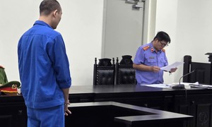 Đòi bán đất không thành, người đàn ông bơm thuốc sâu vào sữa đầu độc vợ