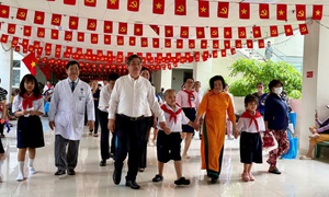 Khai giảng lớp học đặc biệt ở TPHCM tiếp nghị lực cho bệnh nhi ung thư