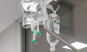Hưng Yên: 41 học sinh tiểu học nhập viện sau bữa ăn bán trú