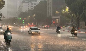 Chiều nay Hà Nội có thể đón mưa dông