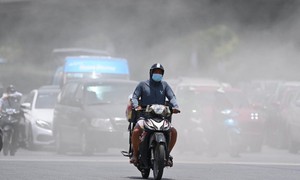 Người đi xe máy phải lưu ý gì khi tiêu chuẩn khí thải mới được ban hành?