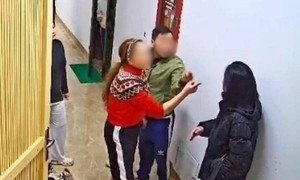 Khi hành lang chung cư cần camera nhiều hơn tình làng nghĩa xóm