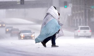 Bão tuyết kỷ lục càn quét nhiều quốc gia, thiên tai trên thế giới có thể khủng khiếp đến mức nào?