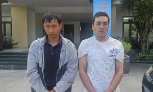 Đánh bạc thua hết tiền, hai đối tượng người nước ngoài đột nhập nhà dân trộm cắp tài sản trị giá 300 triệu