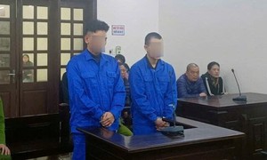 Hôm nay xét xử 'tổng tài' chỉ đạo đánh nhân viên quán cà phê do bị nhắc không hút thuốc