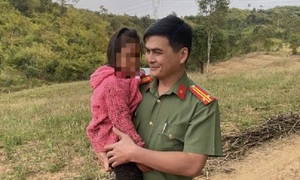 Tìm kiếm bé gái 5 tuổi đi lạc trong rừng giữa mưa rét