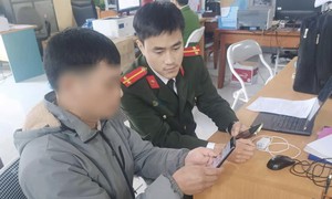 Công an Tuyên Quang khuyến cáo '3 không' để tránh tiếp tay nội dung xấu độc trên mạng xã hội