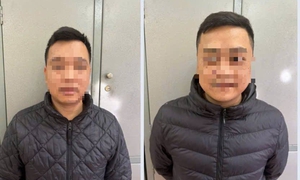 Trả thù nhầm người bằng sơn trộn mắm tôm, hai thanh niên bị xử phạt