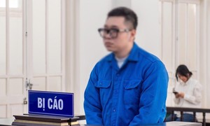 Nam thanh niên đánh phụ nữ ở chung cư lĩnh án 6 tháng tù
