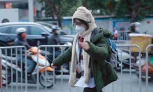 Sáng nay Hà Nội lạnh 9,5 độ, học sinh vẫn đến trường bình thường