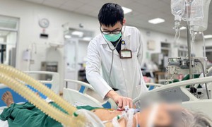 Cúm A biến chứng suy hô hấp siêu tốc: Đừng đo độ nguy hiểm bằng cơn sốt