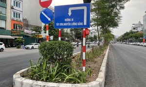 Hà Nội: Cận cảnh đường Ô Chợ Dừa sau khi xén dải phân cách, mở rộng