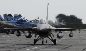 Tiêm kích F-16 Ukraine 'vượt mặt' MiG-29 trong cuộc săn UAV Shahed Nga?