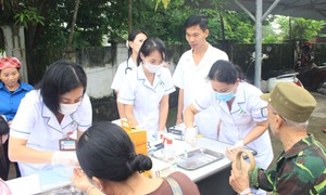 Khám sức khỏe định kỳ 'lá chắn' bảo vệ sức khỏe cộng đồng từ sớm, từ xa