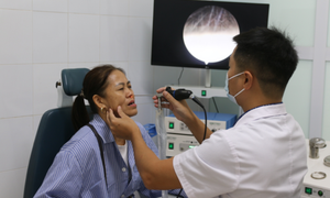 Chủ quan nghĩ viêm xoang vì nghẹt mũi, chảy dịch hôi, người đàn ông bất ngờ mắc ung thư