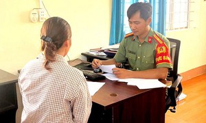Đăng bài đòi nợ trên Facebook, người phụ nữ mất 7,5 triệu đồng