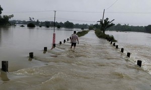 Tâm mưa dịch chuyển, nơi nào hứng mưa lớn nhất đêm nay và ngày mai?