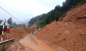 Cảnh báo 4 tỉnh miền Trung có nguy cơ cao sạt lở, lũ quét
