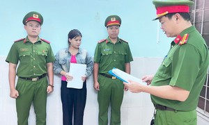 Nữ chủ hụi dùng Zalo ảo lừa hàng chục người, chiếm đoạt gần 500 triệu đồng