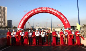 Thông xe hầm chui nút giao An Phú, giảm ùn tắc phía đông TPHCM