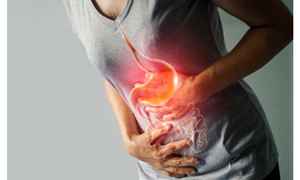 Tiệc tùng cuối năm, coi chừng rối loạn tiêu hóa