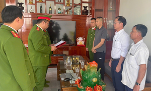 Khởi tố 3 đối tượng có hành vi thô bạo với phụ nữ mang thai 8 tháng