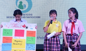 Công an chỉ rõ '4 không, 2 cảnh giác' giúp trẻ tránh bị lừa đảo