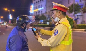 Gần 2.000 trường hợp vi phạm nồng độ cồn bị xử lý trong ngày 6/2
