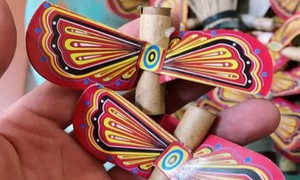 Cảnh báo pháo nổ 'nguỵ trang' dưới dạng đồ chơi trẻ em