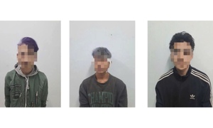 Khởi tố ba người chặn đường cướp một điện thoại hiệu Redmi