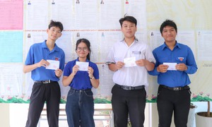 Cử tri trẻ háo hức chờ ngày đi bầu cử