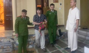 Bắt đối tượng lừa đảo hàng trăm triệu đồng của các nhà sư