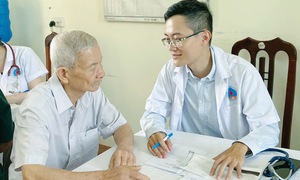 Sa sút trí tuệ và gánh nặng âm thầm phía sau mỗi gia đình