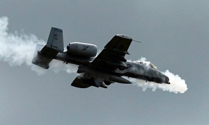 'Xe tăng bay' A-10 Warthog của Mỹ 'xả đạn' bất thường tại Iraq