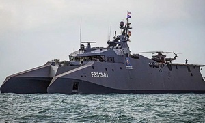 Tàu chiến hai thân tối tân của Iran bị đánh chìm giữa làn sóng không kích dữ dội