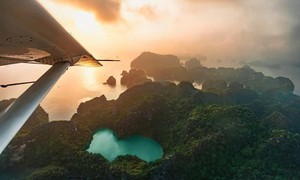 Vì sao dịch vụ tham quan Vịnh Hạ Long bằng thủy phi cơ  dừng hoạt động?