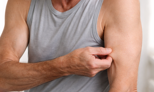 7 phút tập trên ghế giúp ngăn ngừa mất cơ tốt hơn tập tạ sau tuổi 60