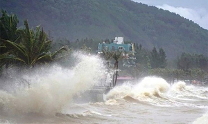 Bão Sinlaku mạnh lên cấp 15 nhưng ít có khả năng vào Biển Đông